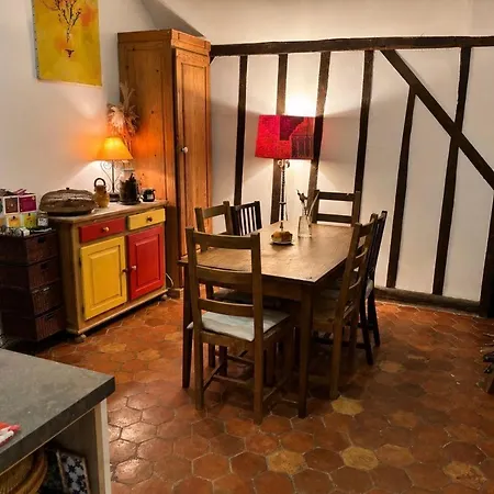Casa vacanze Maison De Famille, Perche Sarthois, Proche Le Mans, Moins De 2h De Paris Rouperroux-le-Coquet